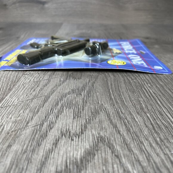ERTL Force One Die-cast Metal Famas Assault Automatic Rifle Set  #4976 - 1989  c - Picture 6 of 9